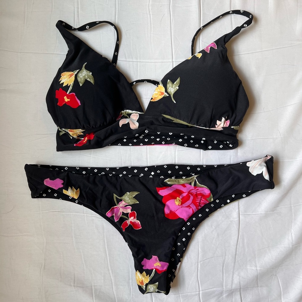 Billabong reversible bikini